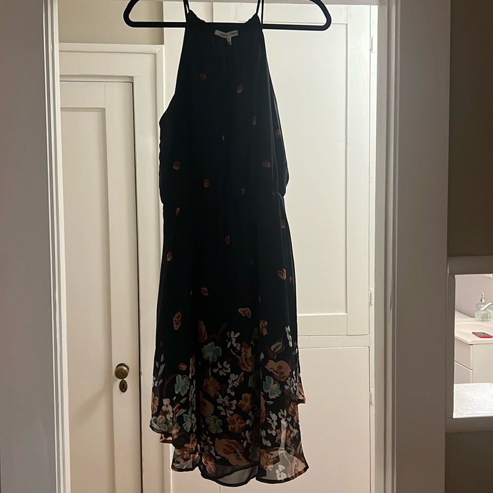 Navy Blue above the knee dress fun flowers and acorns. Great for all seasons!